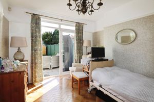 Photo 14- click for photo gallery